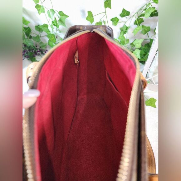 Authentic Louis Vuitton Monogram Multipli Cite Bag with Dust Bag - Picture 15 of 17